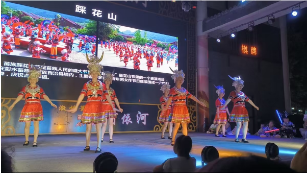 金种源大家庭-麻辣烫之旅